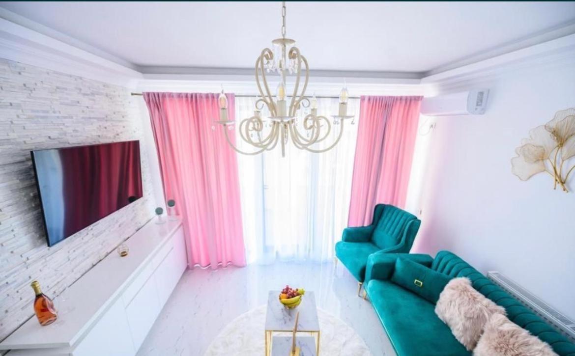 Grazzia Deluxe Apartments Năvodari Esterno foto