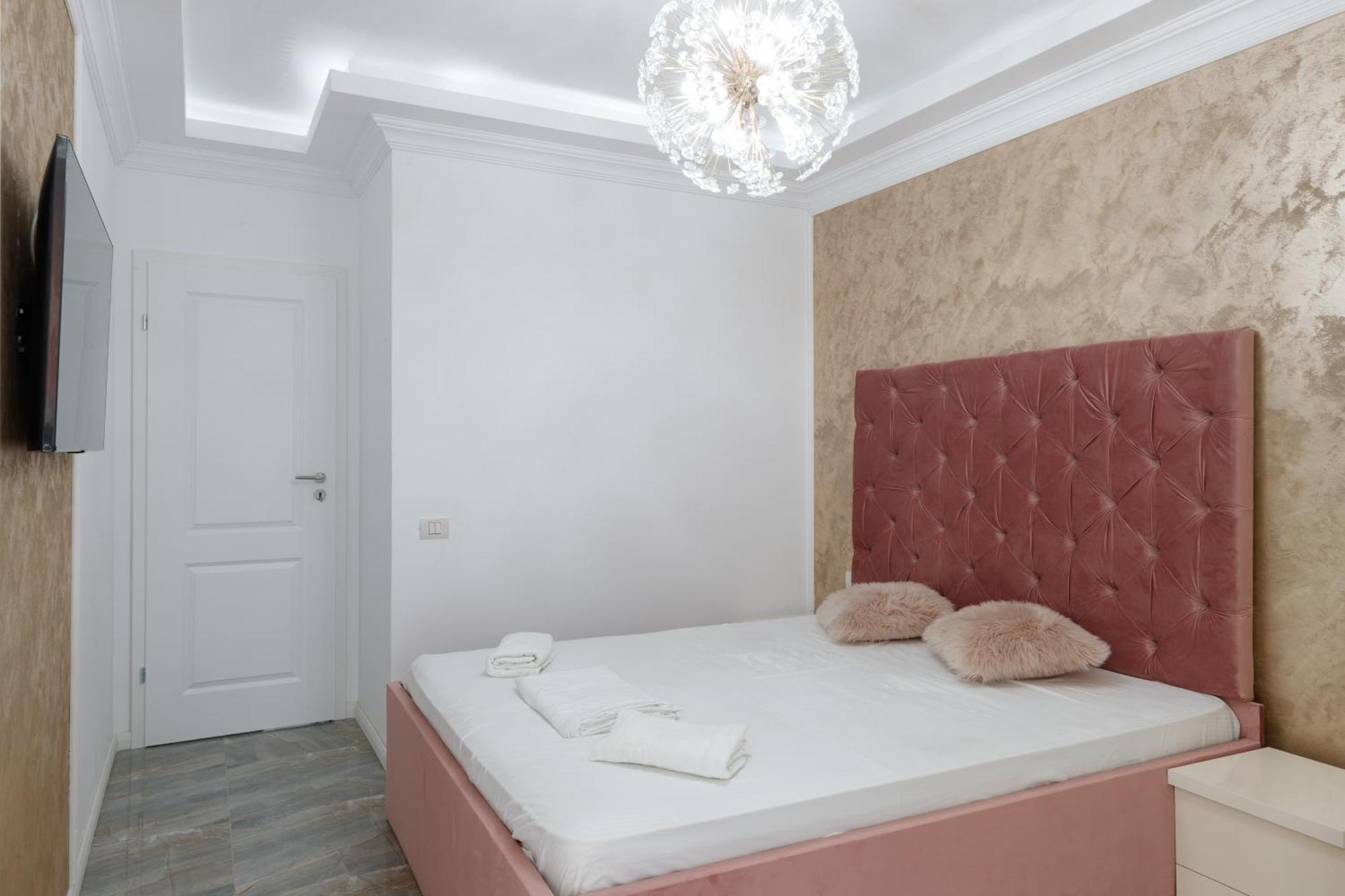 Grazzia Deluxe Apartments Năvodari Esterno foto